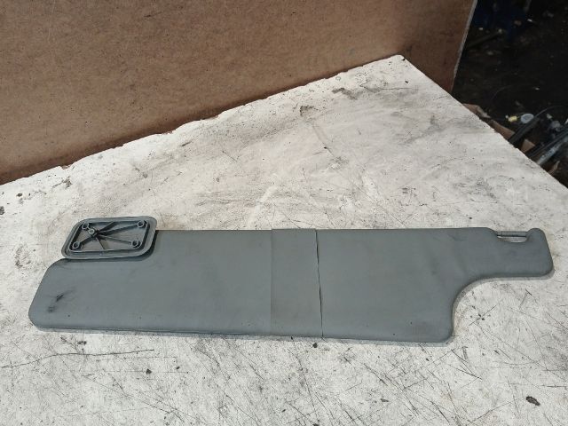 bontott RENAULT MASTER Bal Napellenző