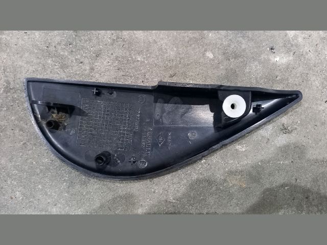 bontott RENAULT MASTER Bal Visszapillantó Tükör Előtti Burkolat