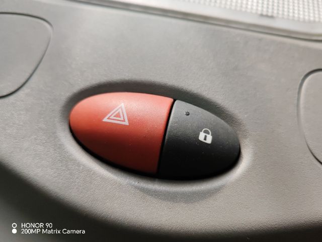 bontott RENAULT MASTER Beltér Világítás Első