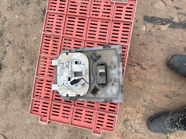 bontott RENAULT MASTER Beltér Világítás Első