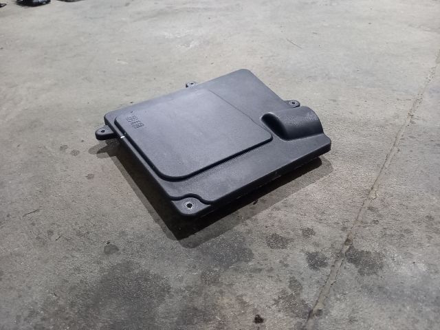 bontott RENAULT MASTER Biztosítéktábla Fedél