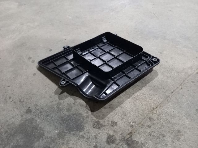 bontott RENAULT MASTER Biztosítéktábla Fedél