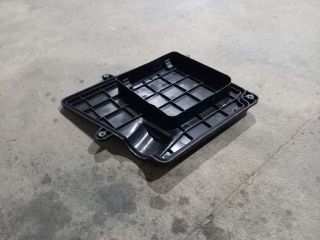 bontott RENAULT MASTER Biztosítéktábla Fedél