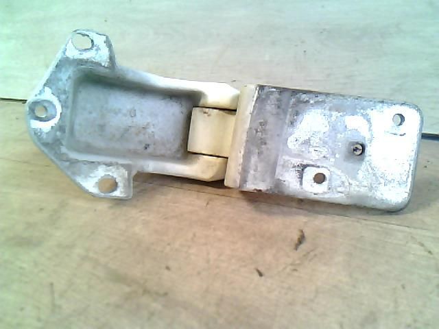 bontott RENAULT MASTER Csomagtérajtó Bal Zsanér