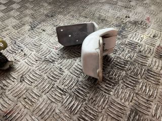 bontott RENAULT MASTER Csomagtérajtó Ütköző