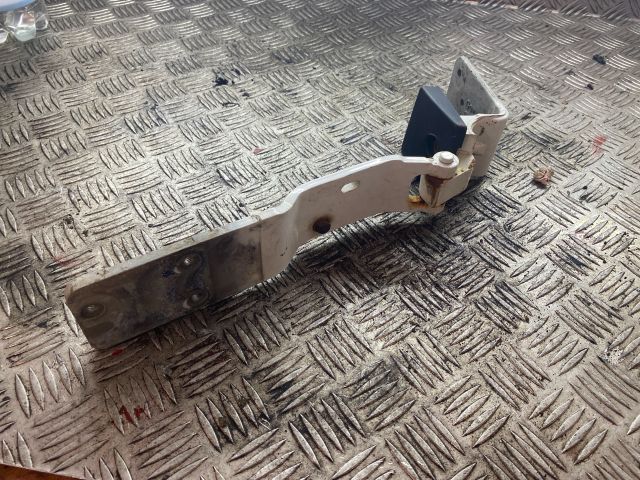 bontott RENAULT MASTER Csomagtérajtó Zsanér