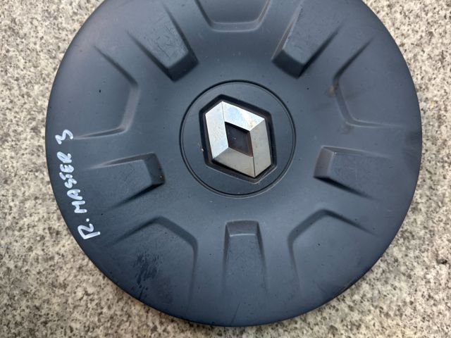 bontott RENAULT MASTER Dísztárcsa (1 db)