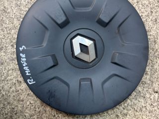 bontott RENAULT MASTER Dísztárcsa (1 db)