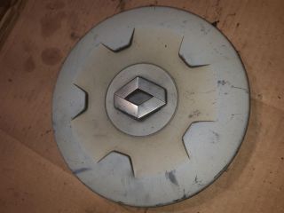 bontott RENAULT MASTER Dísztárcsa (1 db)