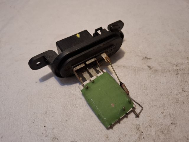 bontott RENAULT MASTER Előtét Ellenállás Fűtőmotor