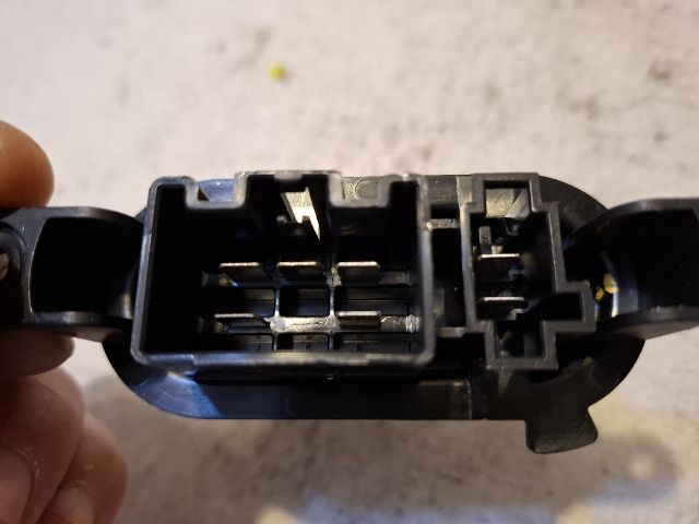 bontott RENAULT MASTER Előtét Ellenállás Fűtőmotor