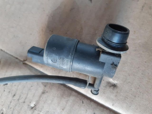 bontott RENAULT MASTER Első Ablakmosó Szivattyú