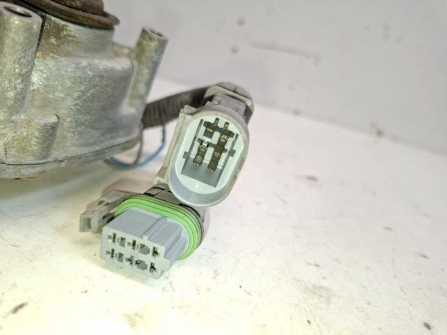 bontott RENAULT MASTER Első Ablaktörlő Motor