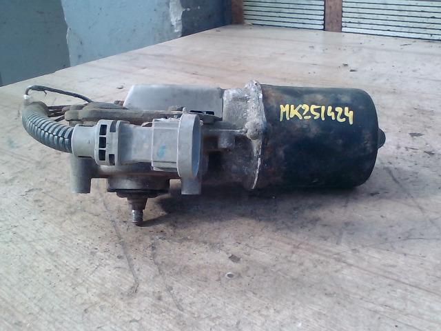 bontott RENAULT MASTER Első Ablaktörlő Motor