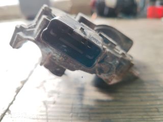 bontott RENAULT MASTER Első Ablaktörlő Motor