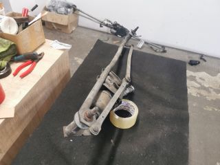 bontott RENAULT MASTER Első Ablaktörlő Szerkezet Motorral