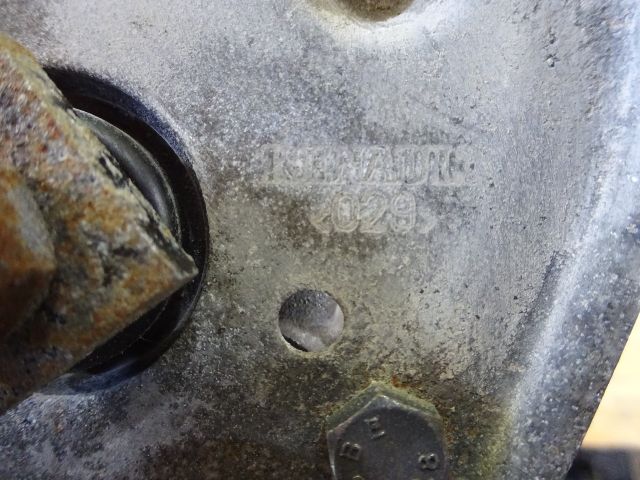 bontott RENAULT MASTER Első Ablaktörlő Szerkezet Motorral