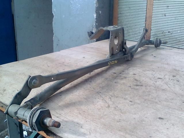 bontott RENAULT MASTER Első Ablaktörlő Szerkezet