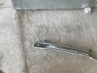 bontott RENAULT MASTER Első Lökhárító Merevítő (Fém)