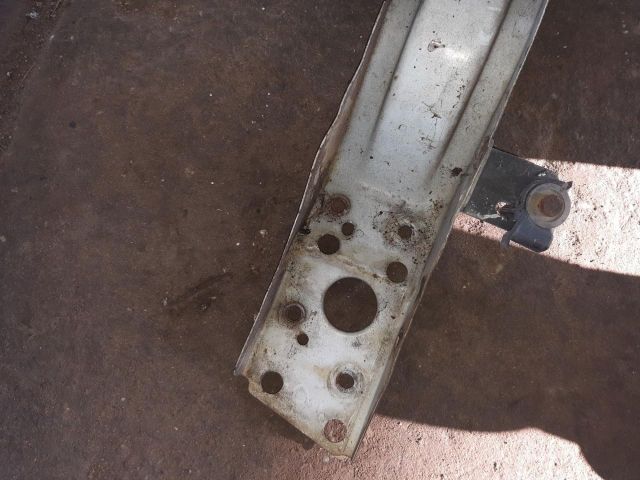 bontott RENAULT MASTER Első Lökhárító Merevítő (Fém)