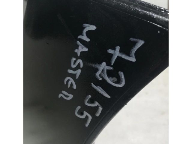 bontott RENAULT MASTER Első Lökhárító (Üresen)