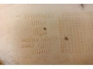 bontott RENAULT MASTER Első Lökhárító (Üresen)