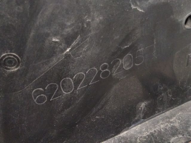 bontott RENAULT MASTER Első Lökhárító (Üresen)