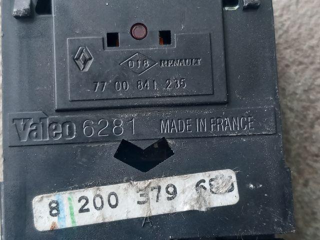 bontott RENAULT MASTER Fényszórómagasság Állító Kapcsoló