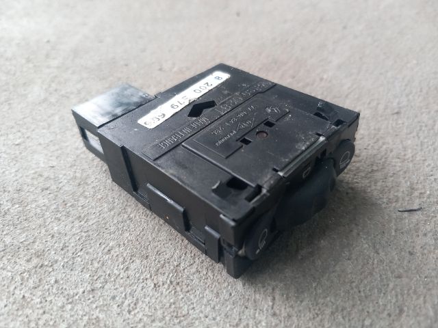 bontott RENAULT MASTER Fényszórómagasság Állító Kapcsoló