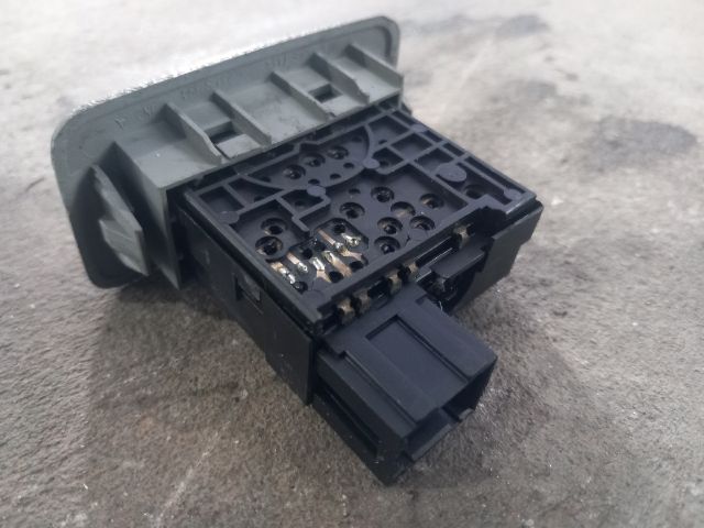 bontott RENAULT MASTER Fényszórómagasság Állító Kapcsoló