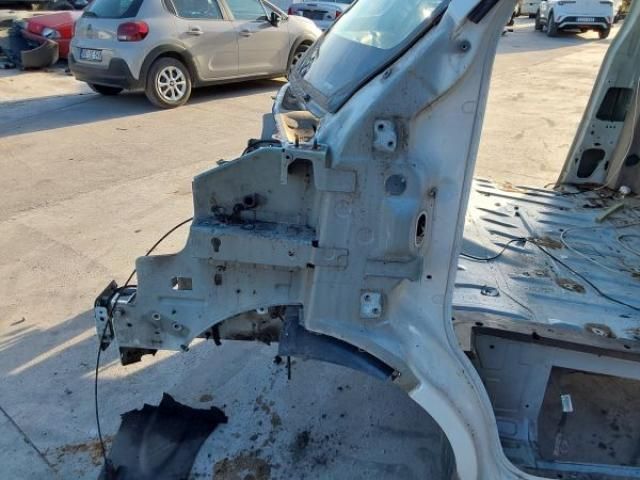 bontott RENAULT MASTER Fülke