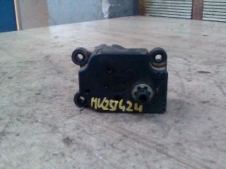 bontott RENAULT MASTER Fűtés Állító Motor