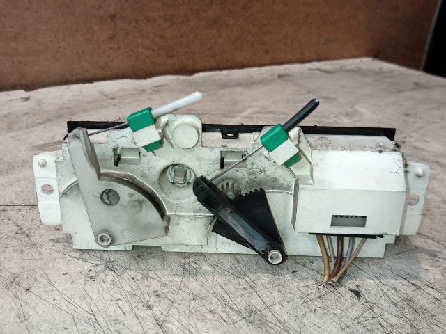 bontott RENAULT MASTER Fűtéskapcsoló (manuális klímás)