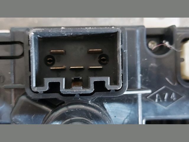 bontott RENAULT MASTER Fűtéskapcsoló (manuális klímás)