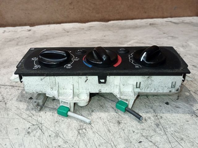 bontott RENAULT MASTER Fűtéskapcsoló (manuális klímás)