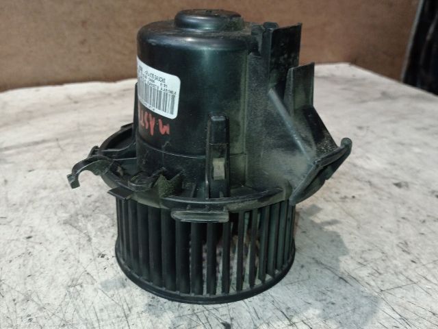 bontott RENAULT MASTER Fűtőmotor (Klímás)