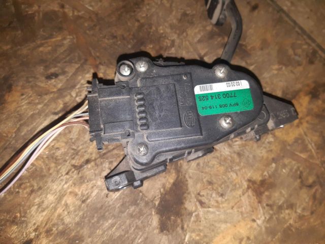 bontott RENAULT MASTER Gázpedál (Mechanikus)