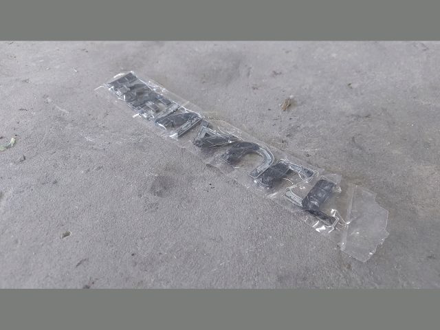 bontott RENAULT MASTER Hátsó Embléma