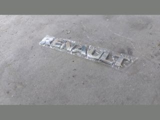 bontott RENAULT MASTER Hátsó Embléma