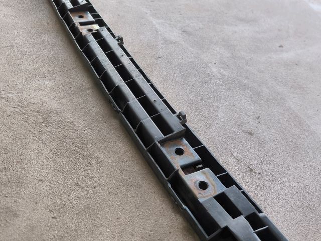 bontott RENAULT MASTER Hátsó Lökhárító Merevítő (Fém)