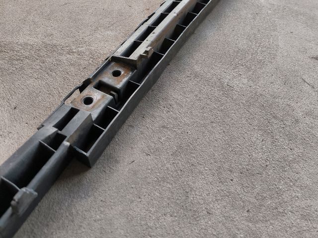 bontott RENAULT MASTER Hátsó Lökhárító Merevítő (Fém)