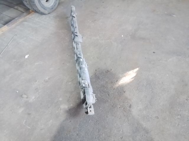 bontott RENAULT MASTER Hátsó Lökhárító Merevítő (Fém)