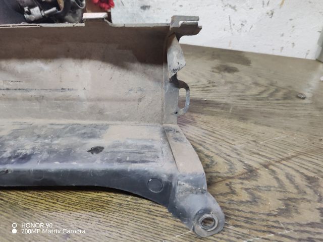 bontott RENAULT MASTER Hátsó Lökhárító (Üresen)