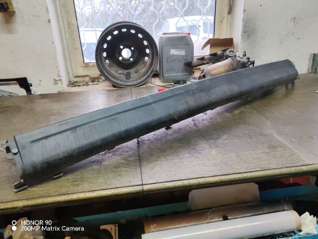 bontott RENAULT MASTER Hátsó Lökhárító (Üresen)