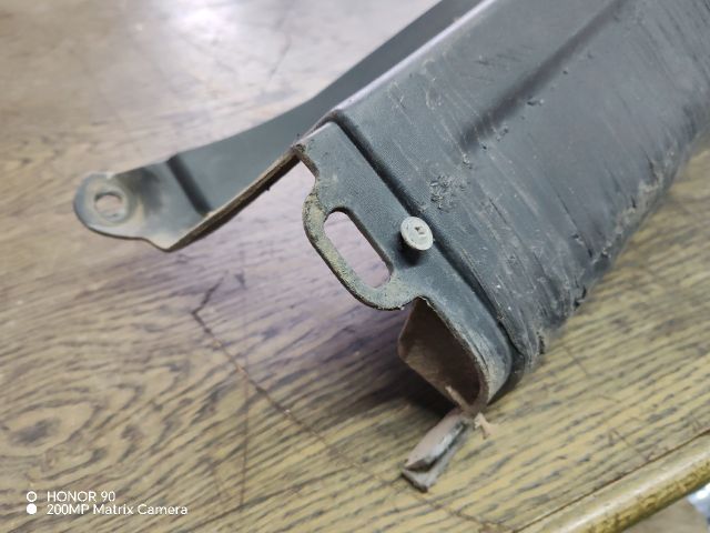 bontott RENAULT MASTER Hátsó Lökhárító (Üresen)