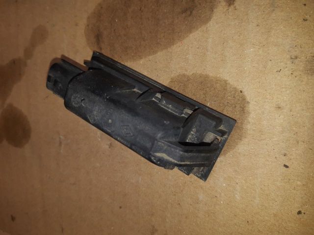 bontott RENAULT MASTER Hátsó Rendszámtábla Világítás