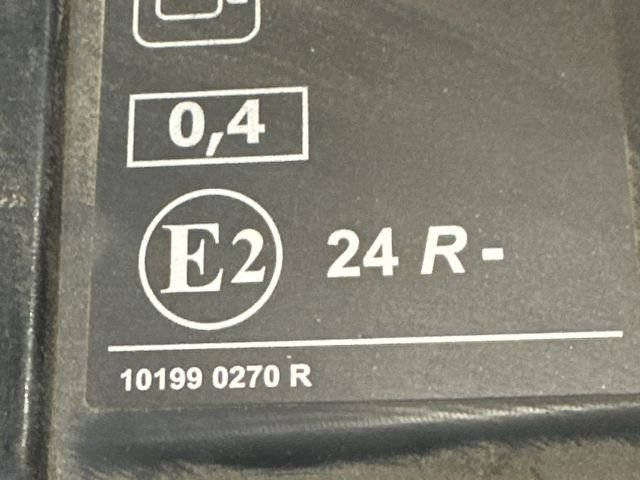 bontott RENAULT MASTER Homlokfal (Üres lemez)