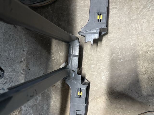 bontott RENAULT MASTER Homlokfal (Üres lemez)