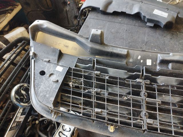 bontott RENAULT MASTER Hűtőrács