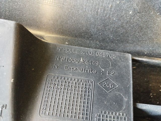 bontott RENAULT MASTER Hűtőrács